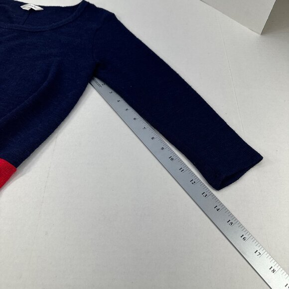Charming Charlie Women's Size Small Sweater Top Colorblock Blue Red Preowned - Picture 10 of 13